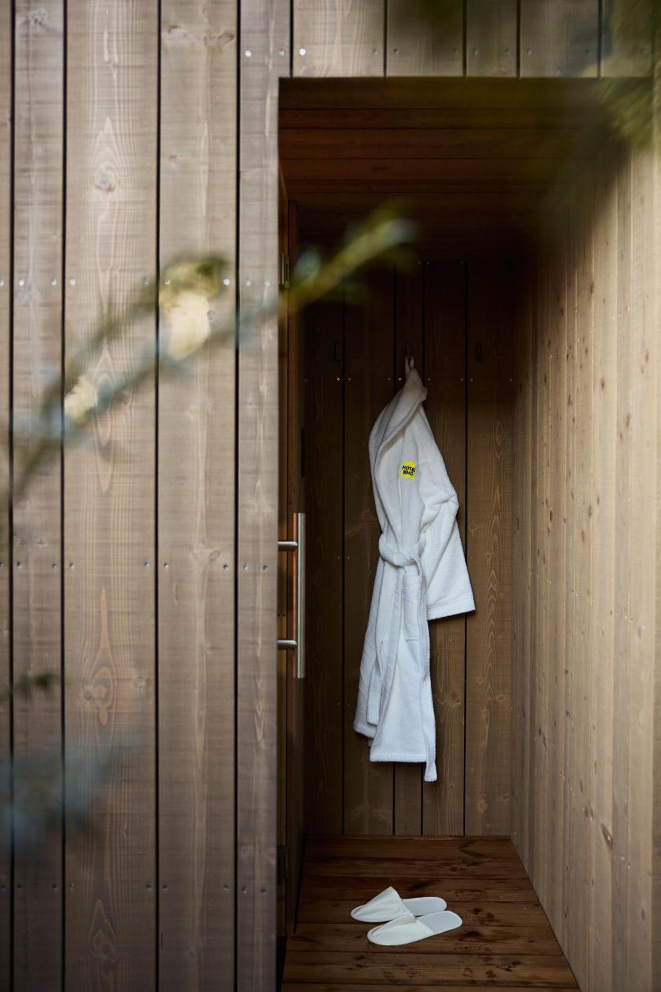 Hotel Und - Smart Alpine Stay Schladming Buitenkant foto