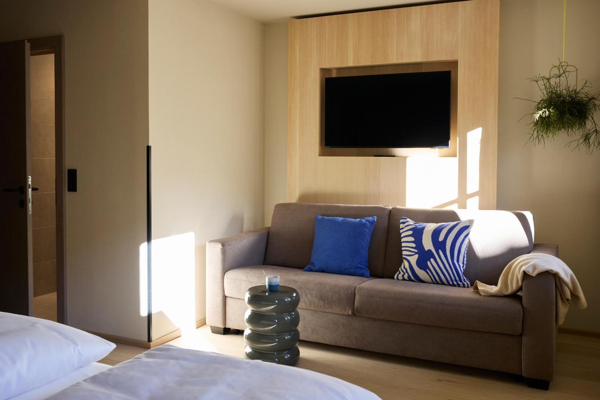 Hotel Und - Smart Alpine Stay Schladming Buitenkant foto